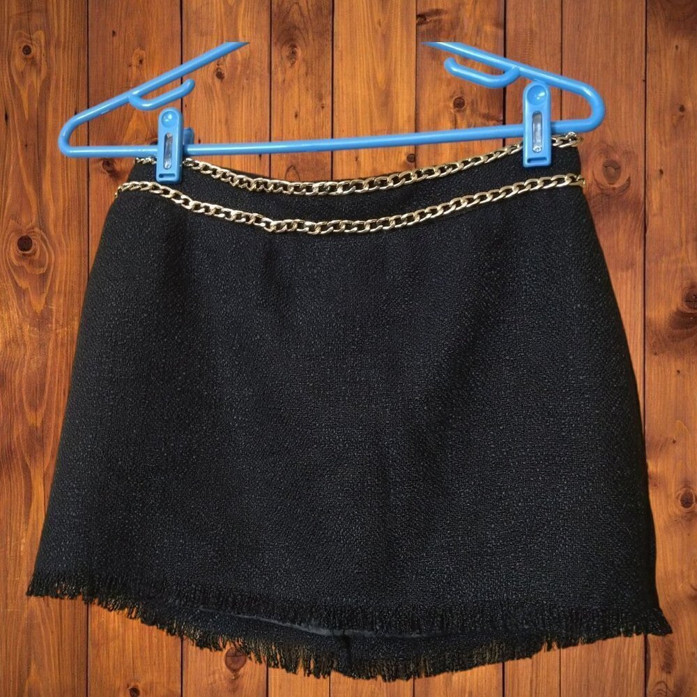 Fashion Nova Size Small Chain Waist Accent Mini Skirt Raw Hem Black NEW